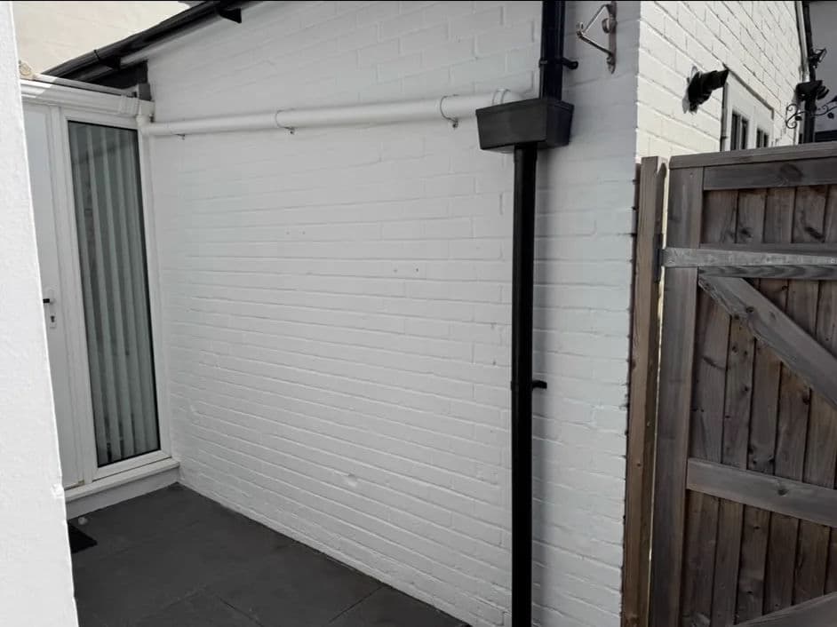Painted brickwork cleaned and refreshed – after